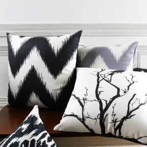 Housse de coussin scandinave black psyché
