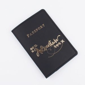 Protège-Passeport The Adventure Begins